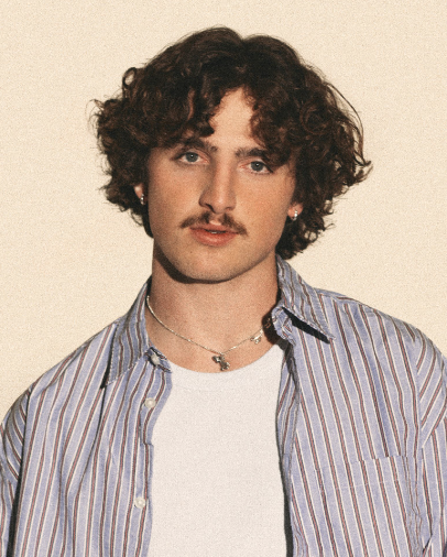 New Face, Big Sound: Benson Boone is Here to Stay