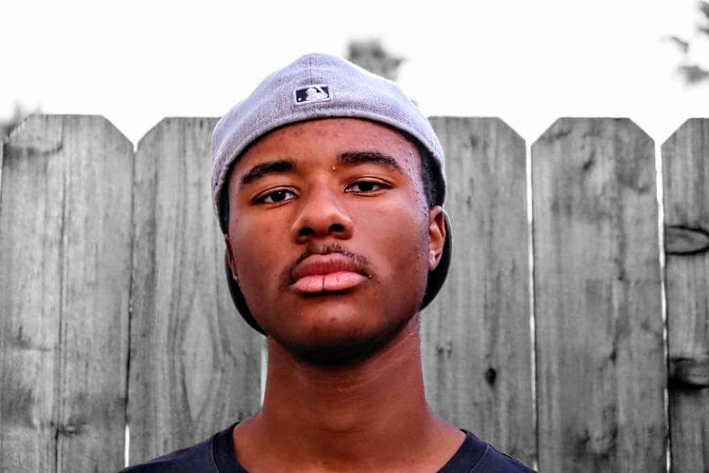 Zoner-EZ: Crafting an Adventurous Vibe Through Old School Rhythms