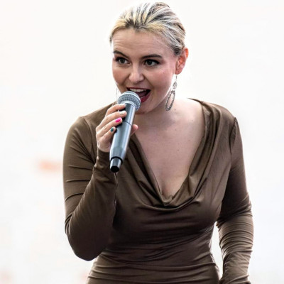 Kelley Tigerheart: Roaring Through the Music Scene