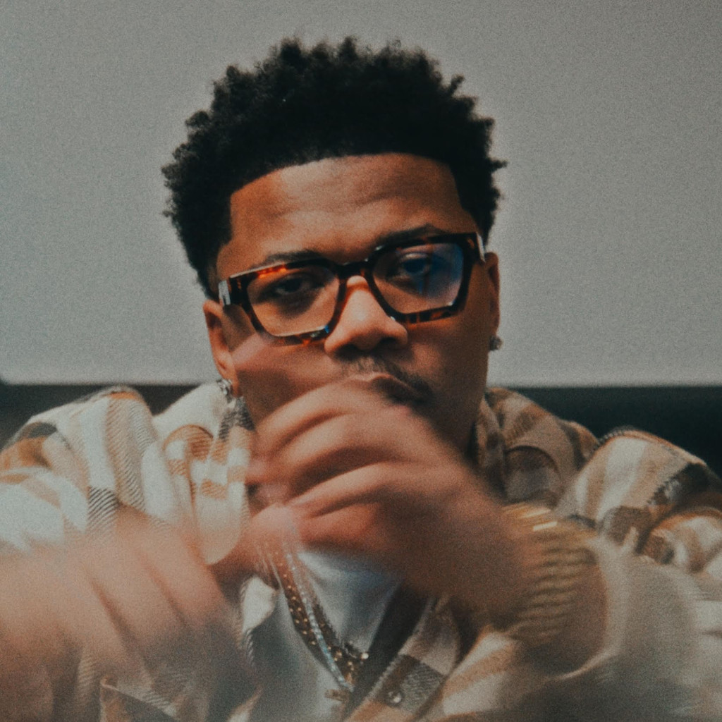 SEVENTWLVE: Crafting Melodies from Manchester's Heartbeat