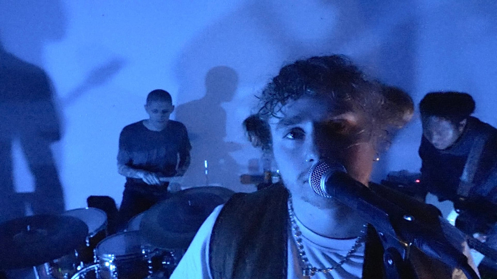 Alt-Rock with a Pulse: Meet girly and the pops