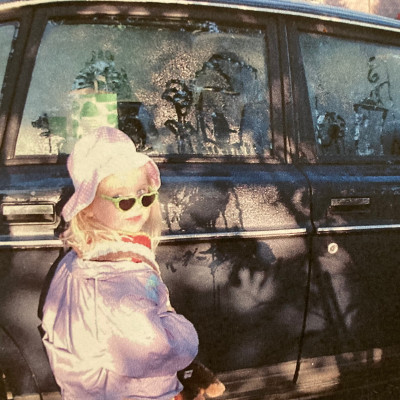 Lisa from Gothenburg: Crafting Dreamy Soundscapes and Bedroom Pop